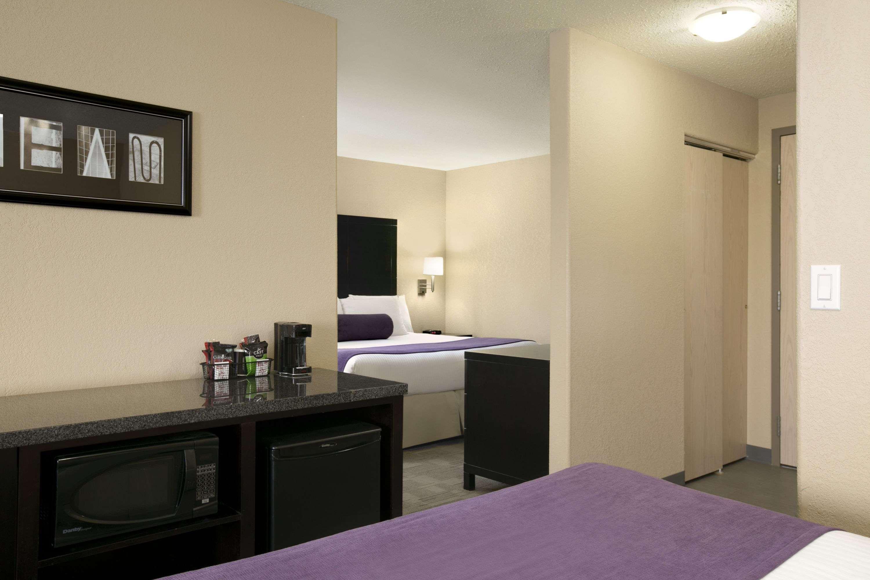 Days Inn By Wyndham Regina Zewnętrze zdjęcie