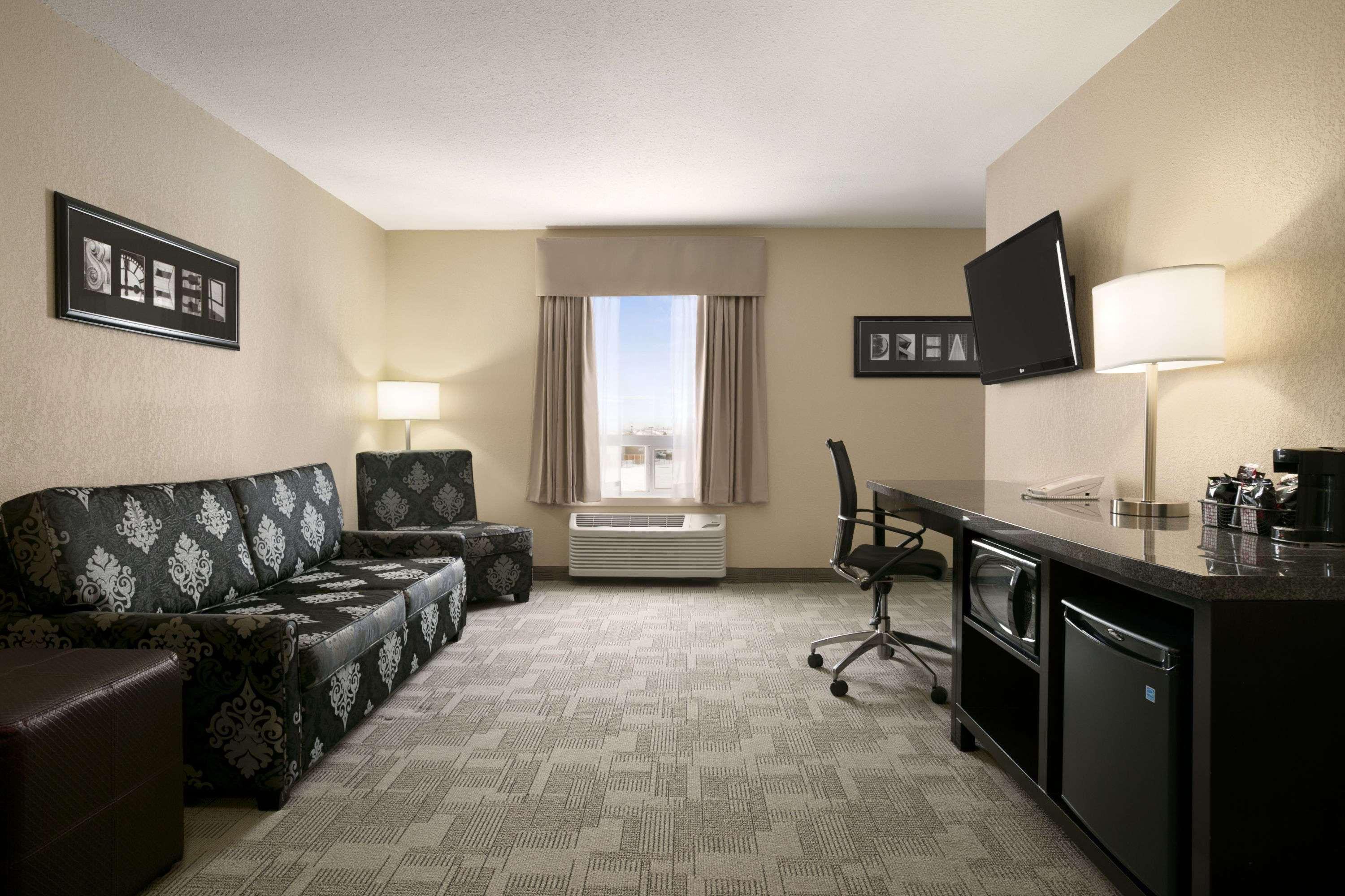 Days Inn By Wyndham Regina Zewnętrze zdjęcie